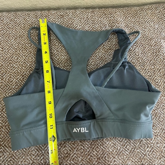 AYBL Green Sage CORE SPORT BRA Sz L Bundle Of 2 Outdoor Gym Casual Gorpcore - Picture 10 of 13